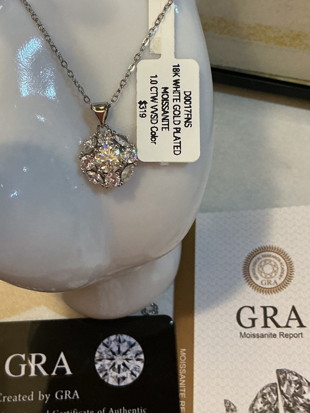 Sterling silver high end MOISSENTIE flower necklace